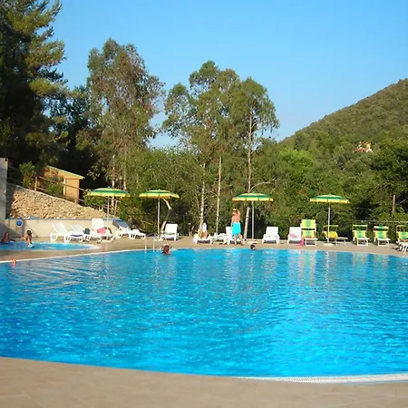 Feriested Village Canapai 3*